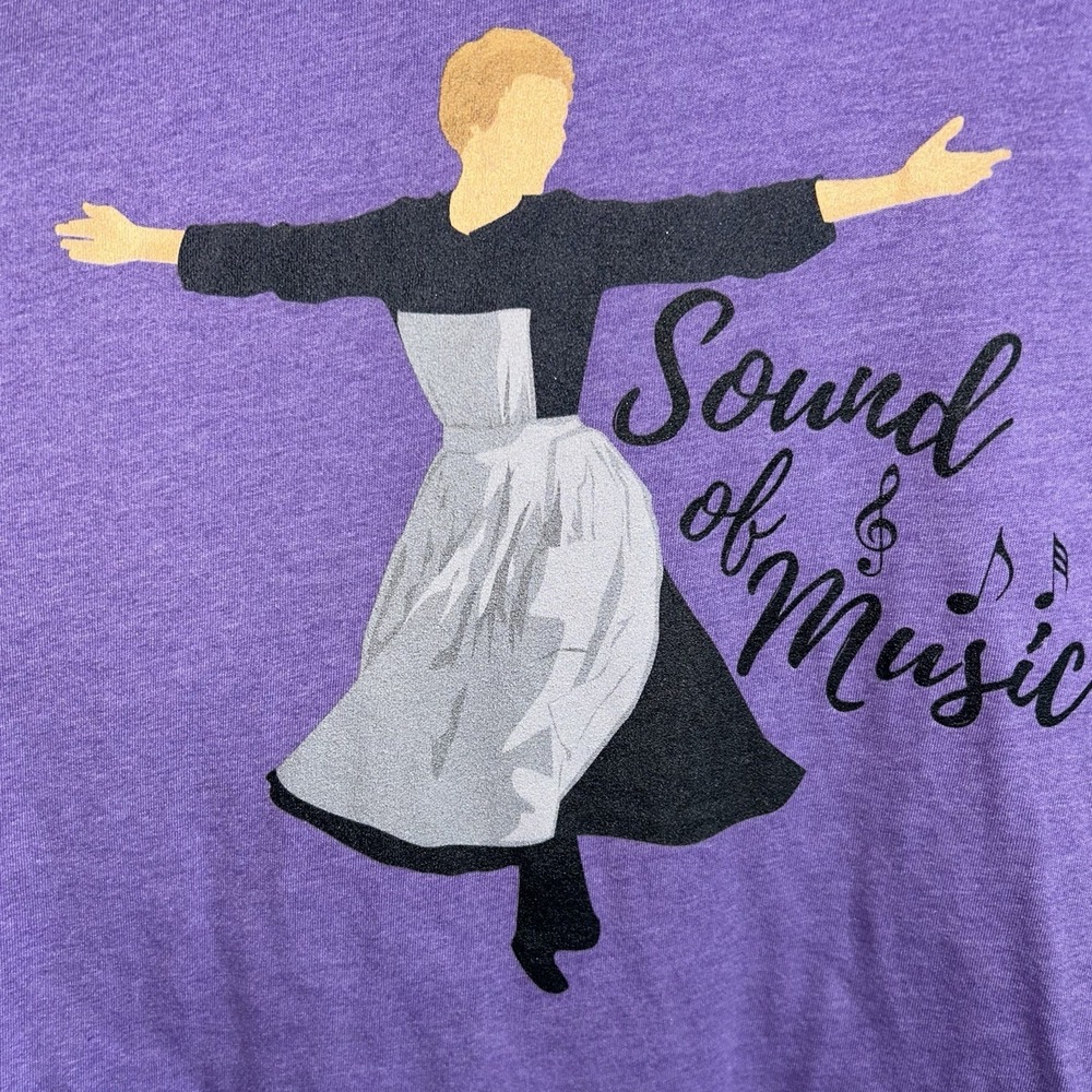 Sound Of Music Graphic T-shirt Maria Musical Theater Size Medium Purple